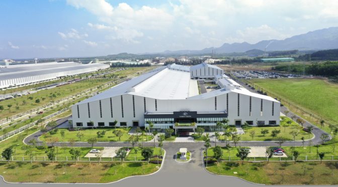MERCEDES-BENZ BUSES ENSAMBLARÁ EN VIETNAM