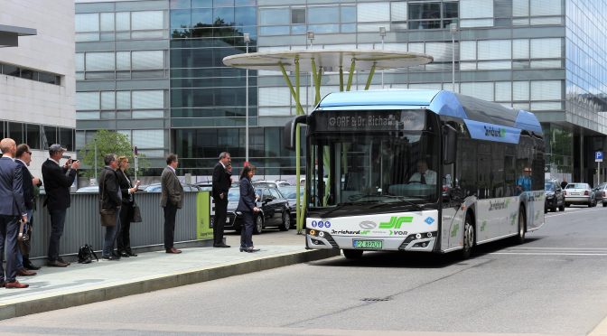 AUSTRIA PRUEBA BUSES DE HIDRÓGENO
