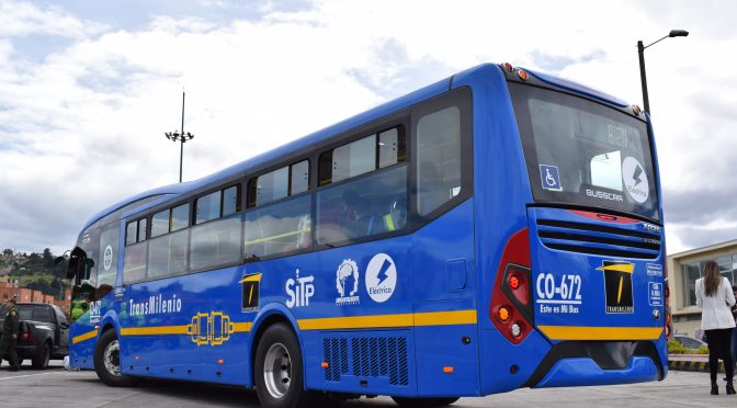 TRANSMILENIO SUSPENDE LICITACIÓN DE BUSES ZONALES EN BOGOTÁ
