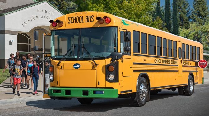 BLUE BIRD AUMENTARÁ PRODUCCIÓN DE BUSES ELÉCTRICOS