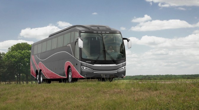 LLEGA EL PRIMER BUS VOLVO B450R DE 15 METROS A ARGENTINA