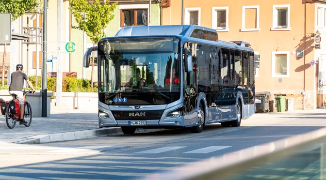PARIS ORDENARÁ 100 BUSES A GAS NATURAL FABRICADOS POR MAN