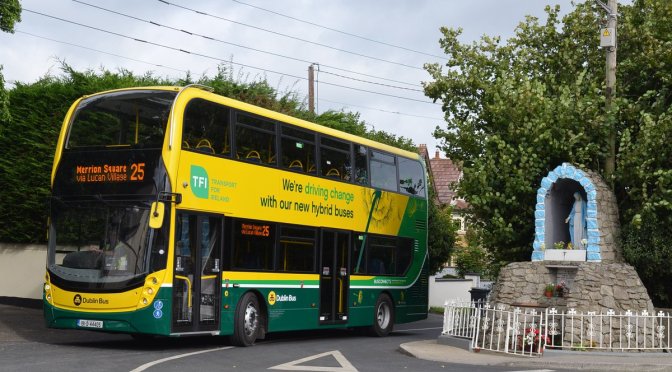IRLANDA INICIÓ PROCESO PARA COMPRAR 800 BUSES ELÉCTRICOS DOBLE PISO