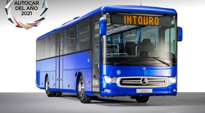 MERCEDES-BENZ INTOURO PREMIADO COMO AUTOCAR DEL AÑO EN ESPAÑA