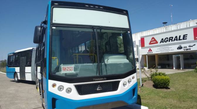 AGRALE LANZA EN ARGENTINA EL BUS ARTICULADO DE MOTOR FRONTAL MA27.0