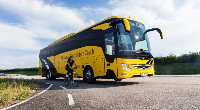 ÉXITO DEL ASISTENTE DE GIRO EN LOS BUSES MERCEDES-BENZ Y SETRA