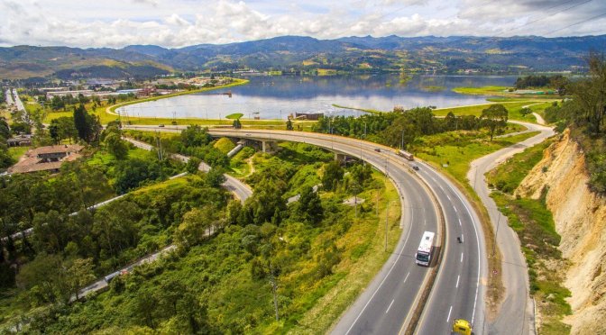 PROYECTO TERCER CARRIL DE VÍA BOGOTÁ-GIRARDOT LOGRÓ CIERRE FINANCIERO