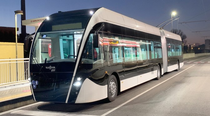 VAN HOOL PRESENTA NUEVO SISTEMA DE CARGA EN SU EXQUI.CITY ELÉCTRICO