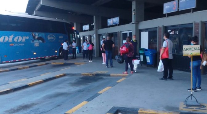 TERMINAL DE CALI SE OFRECE COMO PUNTO DE VACUNACIÓN CONTRA LA COVID-19