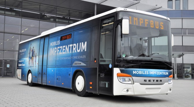 BUS SETRA ADAPTADO PARA VACUNACIÓN COVID RUEDA EN ALEMANIA