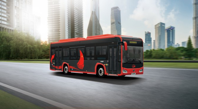 KING LONG LANZA PRIMER BUS EN FIBRA DE CARBONO HECHO EN CHINA