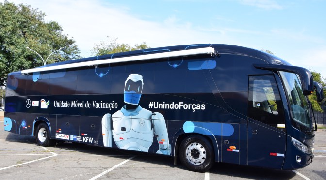 MERCEDES-BENZ APOYA CAMPAÑAS DE VACUNACIÓN CONTRA COVID-19