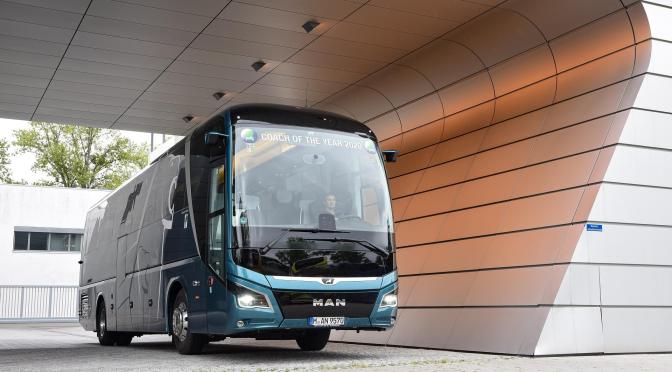 ONCE VICTORIAS CONQUISTAN MAN Y NEOPLAN COMO BUS Y AUTOCAR DEL AÑO