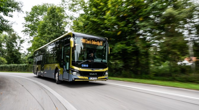 MAN PRESENTA SU NUEVO LION´S INTERCITY LE PISO BAJO PARA RUTAS DE CERCANÍAS