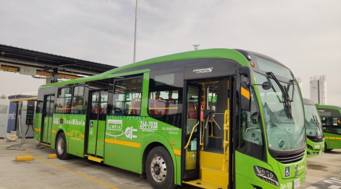 BUSSCAR EN CONJUNTO CON BYD Y ENEL ENTREGAN 172 BUSES ELÉCTRICOS EN BOGOTÁ PARA MUEVE FONTIBÓN