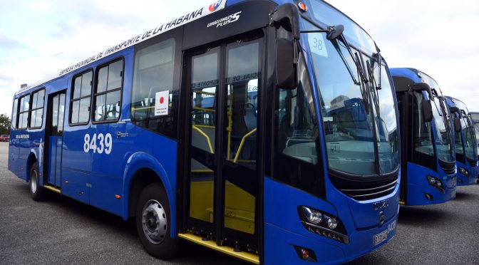 JAPÓN ENTREGA 84 AUTOBUSES URBANOS PARA OPERACIÓN EN LA HABANA (CUBA)