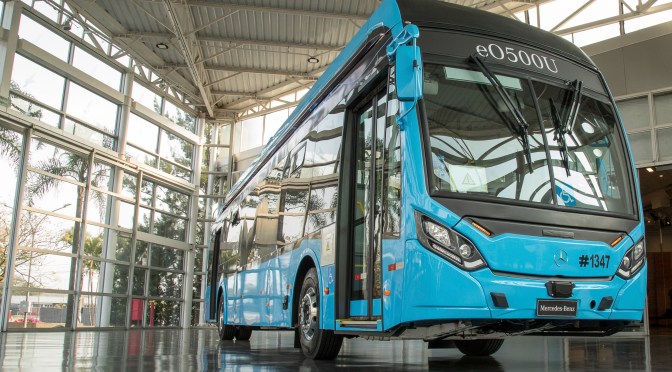 MERCEDES-BENZ YA TIENE CERCA DE 100 PEDIDOS DE SU CHASIS PARA BUS ELÉCTRICO eO500U