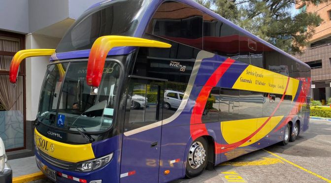 GUATEMALA Y EL SALVADOR EN BUS POR CARRETERA