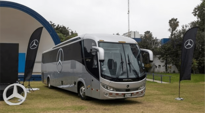 Mercedes-Benz presentó en Perú la nueva generación de su O500