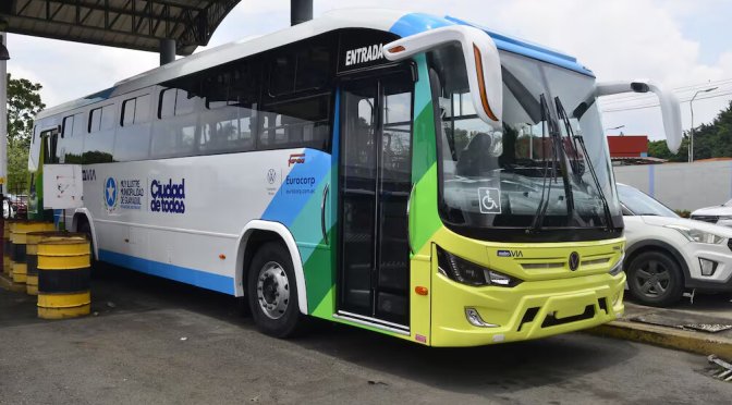 Guayaquil renueva su transporte con la Troncal 4 de la Metrovía y nuevos buses más compactos y sostenibles
