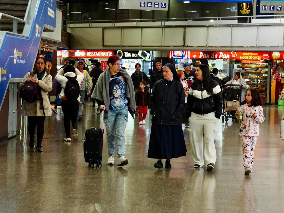 Tribuna ANDI  El transporte terrestre de pasajeros: columna vertebral de la movilidad y la integración territorial en Colombia.