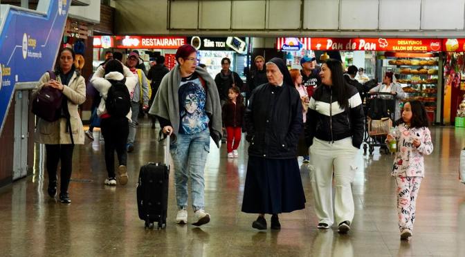 Tribuna ANDI  El transporte terrestre de pasajeros: columna vertebral de la movilidad y la integración territorial en Colombia.